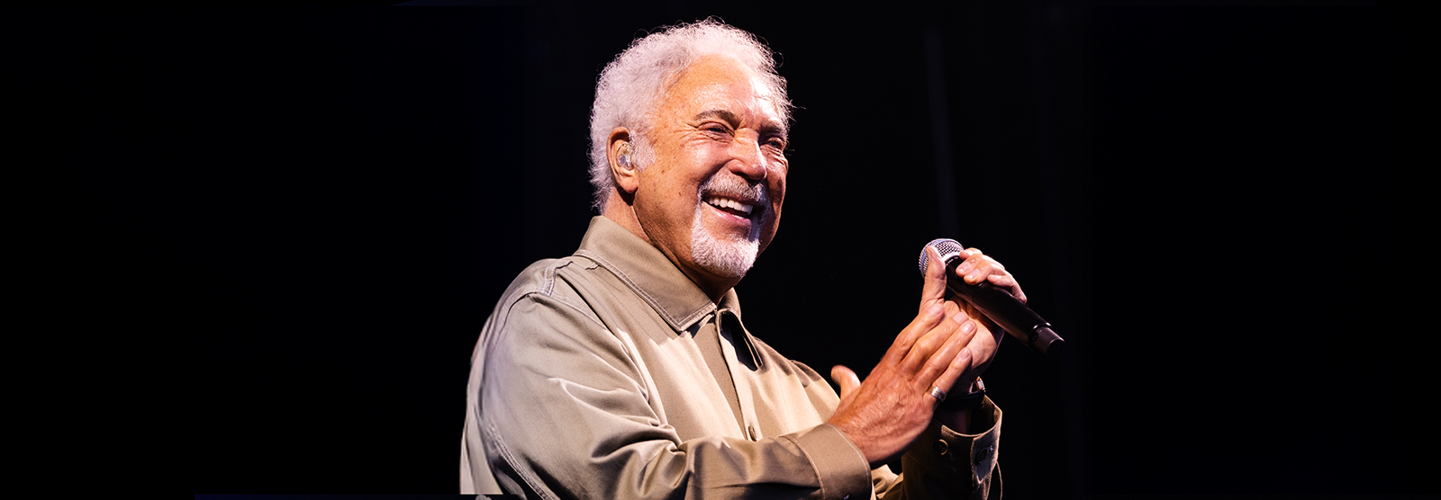 Tom Jones: Come Gather Round Tour 