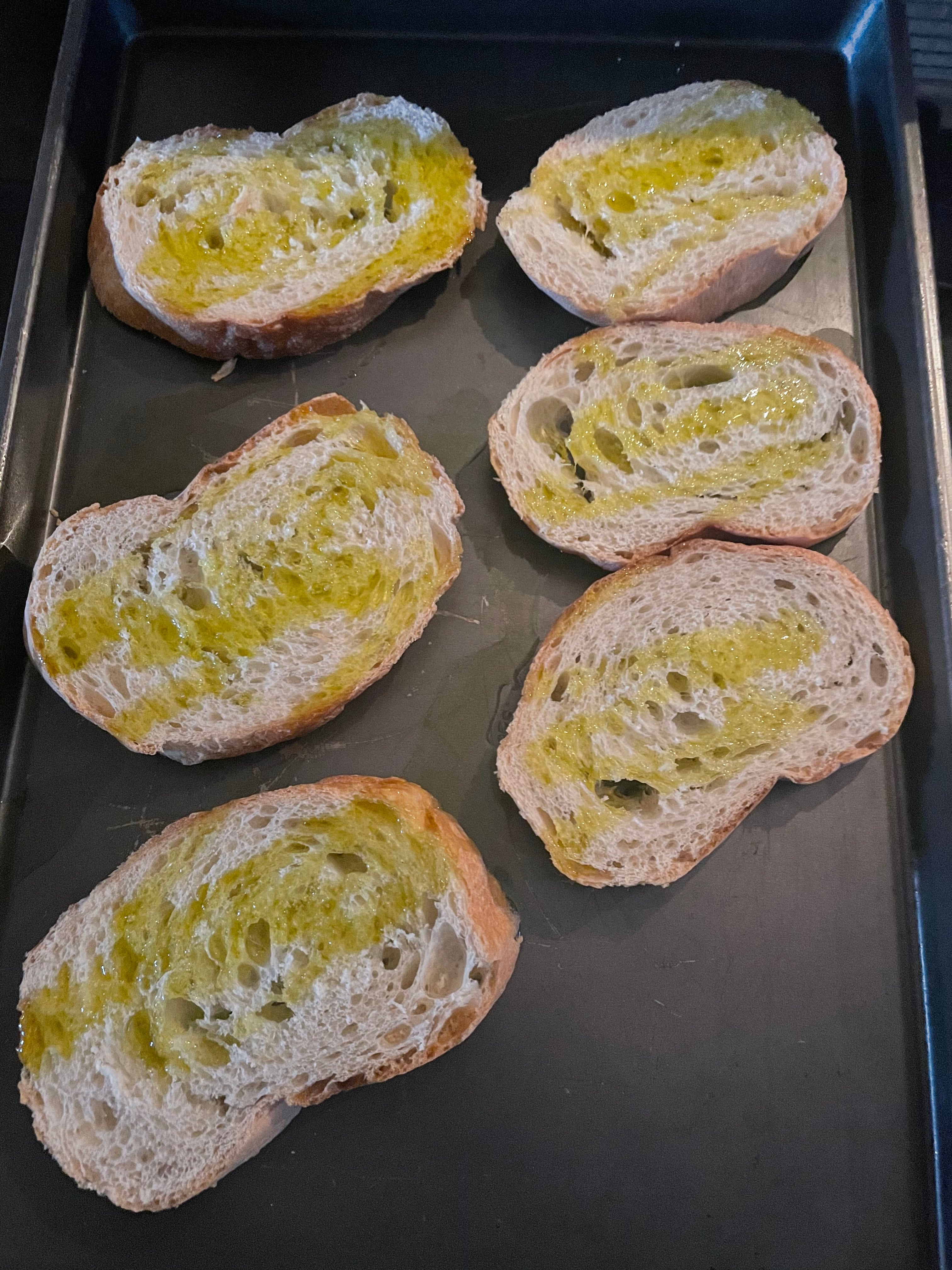 Bread with oil.jpeg
